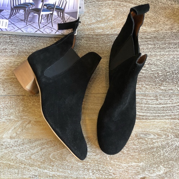 Topshop Shoes - TopShop Barley Suede Heeled Boot